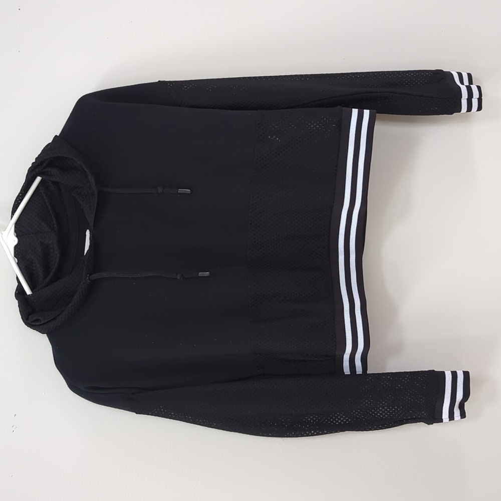 Fabletics Cropped Sweatshirt